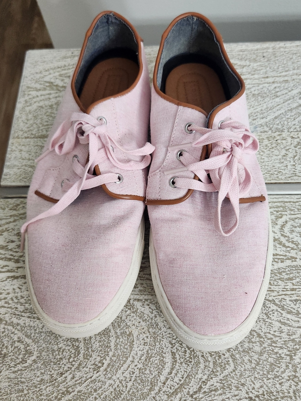 Tommy Hilfiger Pink Canvas Men's Lace-Up Sneakers
